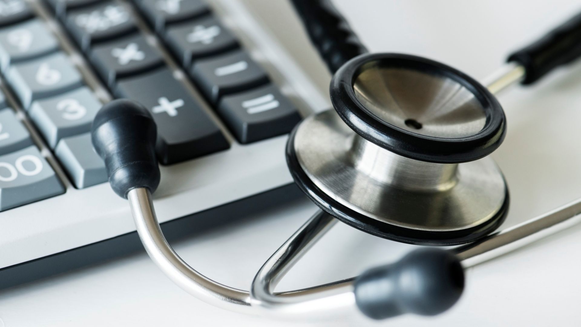 Reajuste plano de saúde individual e familiar